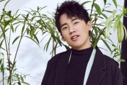 娱乐吃瓜郭麒麟,娱乐界的吃瓜达人，揭秘娱乐圈幕后故事
